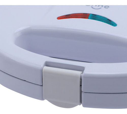 Sandwichera Vonne Csai-1pbl 750w C/2 Bandejas Color Blanco