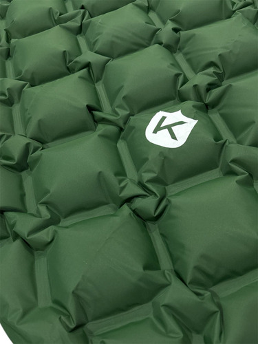 Colchoneta Inflable Kushiro Camping Con Almohada Y Bolsa Color Verde