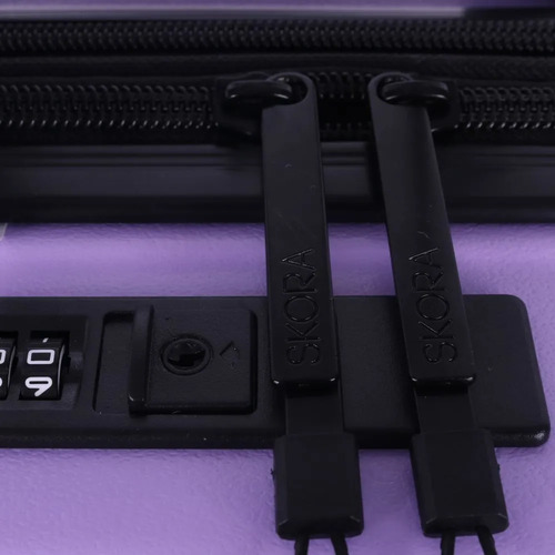 Valija Skora 20'' Carry On Lila. Bolsillo Frontal Rueda Fija Lila Lisa