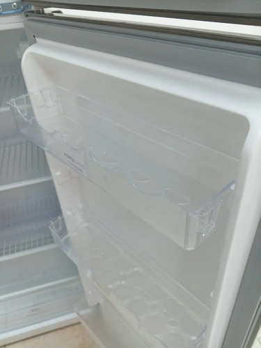 Heladera Gafa 252 Lts Plata C/freezer Ciclica Defrost Plateado