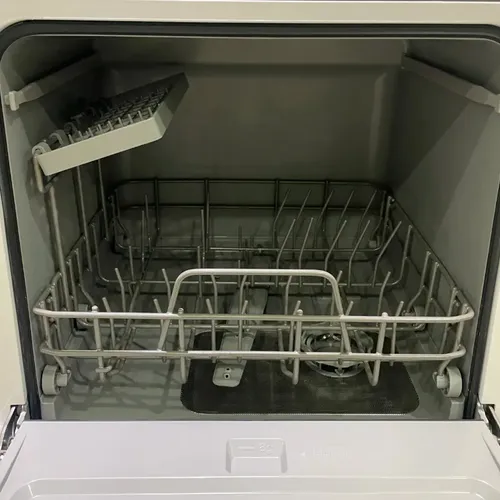 Lavavajillas Compacto Vonne Para Mesada Con 5 Cubiertos Y 6 Ciclos